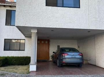 Casa de 3 habitaciones, León · Casa en Venta Fracc. Bosques del Refugio/ Zona Norte / León, Gto.