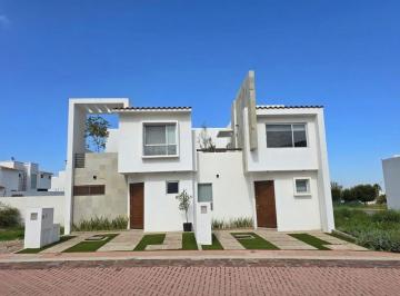 Casa de 3 habitaciones, El Marqués · Casa Venta Ciudad Maderas