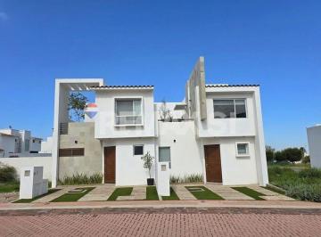 Casa de 3 habitaciones, El Marqués · Casa Venta Ciudad Maderas