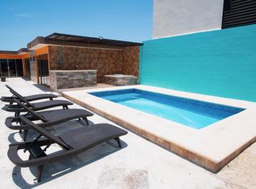 Casa · 180m² · 2 Recámaras · 2 Estacionamientos · Chicxulub Casa en Renta