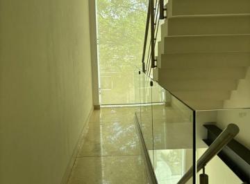 Departamento de 2 habitaciones, Cuauhtémoc · Departamento en Renta en Roma Sur con Roof Garden Privado y 2 Estacionamientos