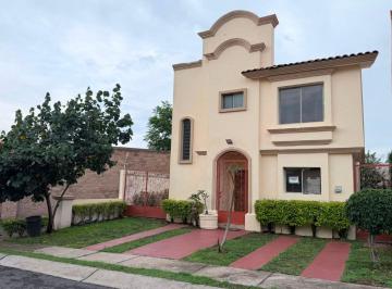 Casa de 3 habitaciones, Tlajomulco de Zúñiga · Haz de Villa California Tu Nuevo Hogar