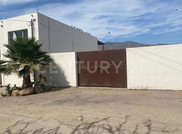 Casa · 300m² · 4 Recámaras · 6 Estacionamientos · Casa en Venta en Altiplano Ejido Matamoros, Tijuana Baja California.