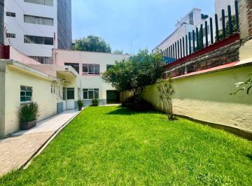 Casa Renta de 3 habitaciones · Casa de Época con Jardín en Renta — Col. Nápoles