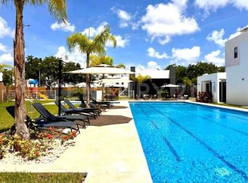 Casa · 133m² · 2 Recámaras · 2 Estacionamientos · Casa en Renta - Residencial Sayab, Av Huayacan