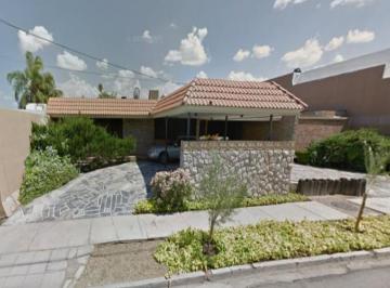 Casa de 5 habitaciones, Torreón · Casa de 980 m² con 5 Recámaras en Venta en Torreón Jardín