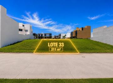 Terreno / Lote · 211m² · Terreno en Venta en Av Principal en Fraccionamiento Lomas del Sol