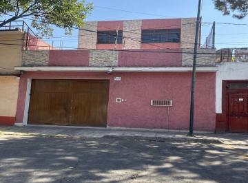 Casa de 7 habitaciones, Cuauhtémoc · Oportunidad de Inversión: Casa de 3 Niveles y 7 Habitaciones Zona Centro Cdmx.