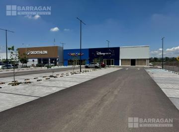 Local comercial · 420m² · Local en Renta en El Salitre Sobre Paseo de La República
