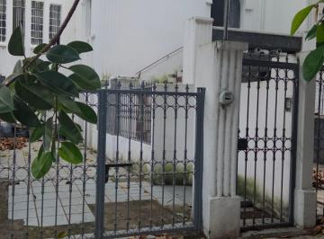 Oficina de 9 habitaciones, Guadalajara · Renta Inmueble Para Oficinas