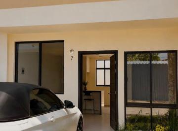 Casa · 100m² · 4 Recámaras · 2 Estacionamientos · Casa Moderna en Excelente Zona en Tonalá ¡Lista Para Habitar!