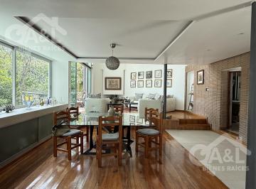 Casa · 377m² · 3 Recámaras · 2 Estacionamientos · Casa con Alberca en Venta en Fraccionamiento Rubí Ánimas