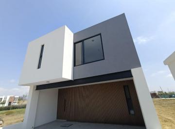 Casa de 3 habitaciones, León · Casa en Venta en El Mayorazgo