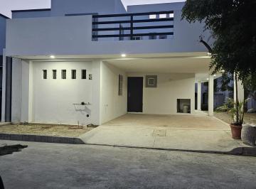 Casa en condominio · 158m² · 3 Recámaras · 2 Estacionamientos · Casa en Condominio en Fraccionamiento Villas Náutico