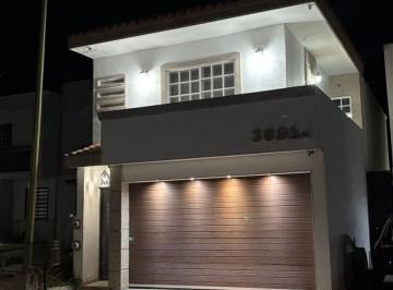 Casa de 3 habitaciones, Culiacán · Casa en Venta en Monserrat Residencial