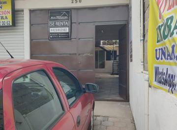 Oficina de 2 habitaciones, Corregidora · Renta Oficina /consultorio/clases