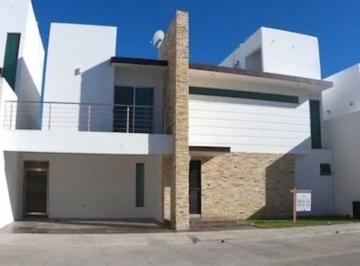 Casa de 3 habitaciones, Carmen · Vn. Excelente Opción de Inversión en Zona con Plusvalía - Fraccionamiento Residencial El Cielo