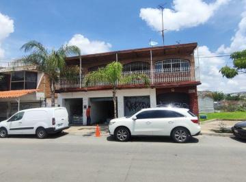 Edificio , Zapopan · Edificio de 444 m² en Venta en Fraccionamiento Tabachines, Zapopan.