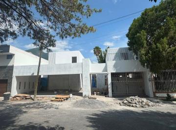 e5ad6c77eab50d516dc583a327fcf0a2d1ba735c000766121f40a40592c3b415 · Casa Nueva en Venta en Contry
