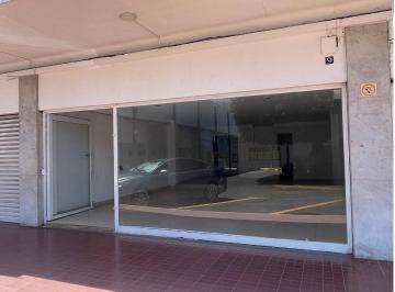 Local comercial · 80m² · Local en Barrio Santa Teresita