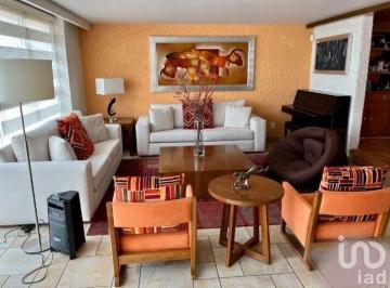 Casa · 405m² · 3 Recámaras · 4 Estacionamientos · Casa en Venta en Lomas de Tecamachalco, Huixquilucan, Edo. de México.