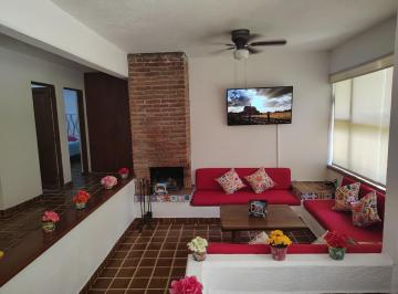 Casa · 150m² · 3 Recámaras · 5 Estacionamientos · Casa en Venta en Huitzilac Morelos - (4)