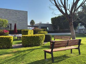 Casa de 3 habitaciones, Querétaro · Casa Amueblada Ideal Para Ejecutivos