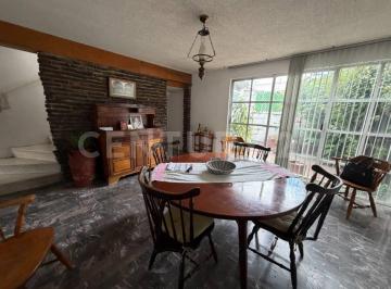 Casa · 175m² · 4 Recámaras · 1 Estacionamiento · Venta Casa Bouleraver Naucalpan 11360