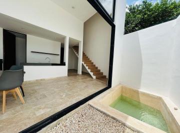 Casa de 2 habitaciones, Mérida · Renta Townhouse en Montebello