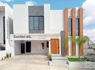 Casa de 3 habitaciones, Chihuahua · Casa en Venta Nueva Av Cantera Amueblada con Recamara en Planta Baja