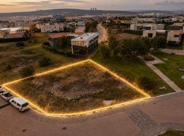 Terreno / Lote · 841m² · Terreno en Venta, Campanario de Teresitas, Campanario, Querétaro