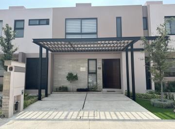 Casa · 132m² · 3 Recámaras · 2 Estacionamientos · Casa en Venta, Virreyes de Cataluña Ii; Tarragona, Lomas del Marqués, Querétaro