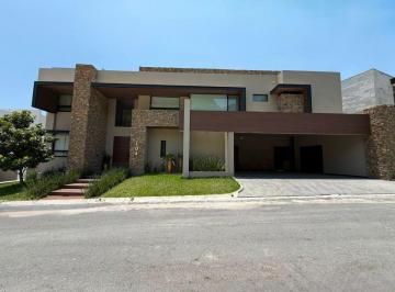 Casa de 3 habitaciones, Monterrey · Casa en Venta en La Herradura Club de Golf