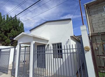 Casa de 3 habitaciones, Chihuahua · Bonita Casa en Colonia Villa Nueva Norte Centro de La Ciudad