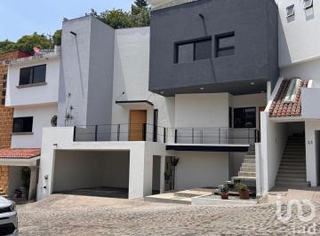 Casa · 210m² · 3 Recámaras · 2 Estacionamientos · Casa en Renta, Fracc La Cañada, Zona Norte Cuernavaca Morelos