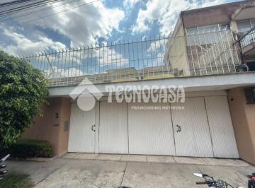 Foto · Casa - Venta
