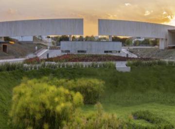 Terreno / Lote · 300m² · Terreno Residencial Urbanizado en Venta. Zona Exclusiva, Alta Plusvalia, Juriquilla, Queretaro