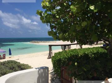 Casa · 3 Recámaras · Casa con Playa en Zona Hotelera