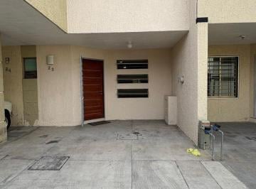 Casa en condominio de 3 habitaciones, Zapopan · Casa Renta Amueblada,3 Habitaciones, Mide 150 m² Coto Privado Solo 8 Casas Colli Urbano, Zapopan.