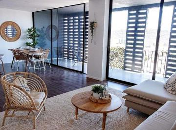 4080ed8e4b2eca1fc918429b5a56e8c94dd27f2372ef8d348e4a369b4145aede · Vive con Diseño en Juriquilla | Depa Atelier de 122 m² con Walk - in Closet
