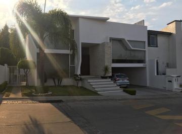 Casa de 3 habitaciones, San Andrés Cholula · Casa en Renta Ubicada en La Vista Country Club