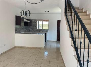 Casa · 95m² · 2 Recámaras · Renta Casa en Santiago, Nl Para Negocio o Para Vivir