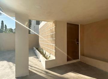 Con excelente ubicación en Petcanché entre la zona de Alemán y Brisas a unas cua · Bonita Casa en Venta, Completamente Remodelada.