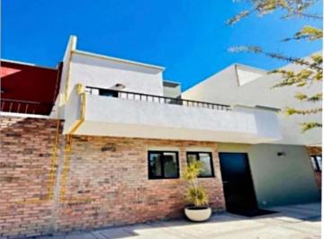 Casa de 3 habitaciones, San Miguel de Allende · ¡Liquidacion! Casa San Miguel de Allende: Ahorro y Plusvalia.!