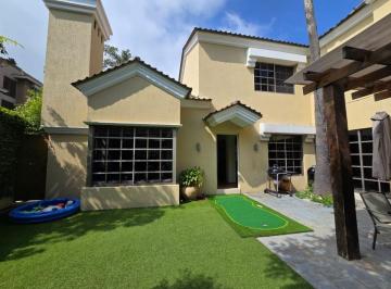 Casa de 3 habitaciones, San Pedro Garza García · Casa de 433 m² con 3 Recámaras en Renta en Palo Blanco