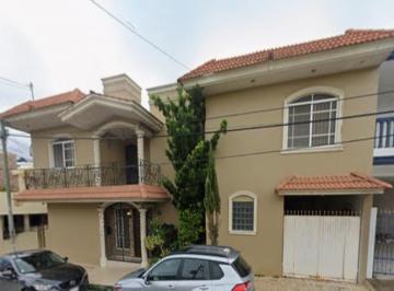 Casa de 4 habitaciones, Tampico · Venta de Casa en Los Pinos, Tampico / Tamaulipas