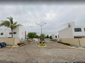 Casa de 3 habitaciones, Zapopan · Casa en Venta en Fracconamiento Prados de Vallarta