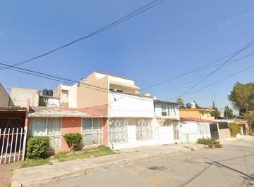 Casa de 3 habitaciones, Coacalco de Berriozábal · Venta de Casa en Parque Residencial Coacalco, San Francisco Coacalco, Estado de Mexico.