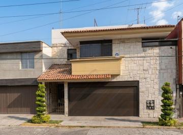 Casa de 4 habitaciones, Puebla · Tu Proxima Casa en La Heroica Puebla, Rodeada de Amenidades