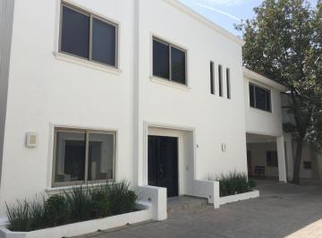 Casa de 3 habitaciones, San Pedro Garza García · Casa en Renta en Lomas del Valle